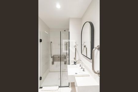 Studio à venda com 28m², 1 quarto e sem vaga Studio à venda com 28m², 1 quarto e sem vagaStudio - Banheiro