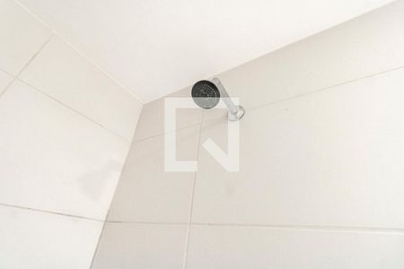 Studio à venda com 28m², 1 quarto e sem vaga Studio à venda com 28m², 1 quarto e sem vagaStudio - Banheiro - Chuveiro