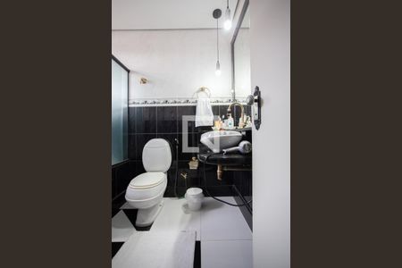 Casa à venda com 342m², 5 quartos e 4 vagasBanheiro da Suíte 3