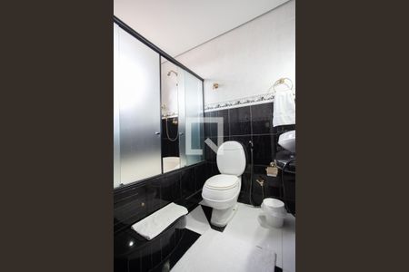 Casa à venda com 342m², 5 quartos e 4 vagasBanheiro da Suíte 3