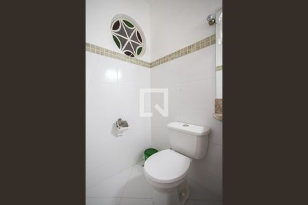 Casa à venda com 342m², 5 quartos e 4 vagasAnexo - Banheiro