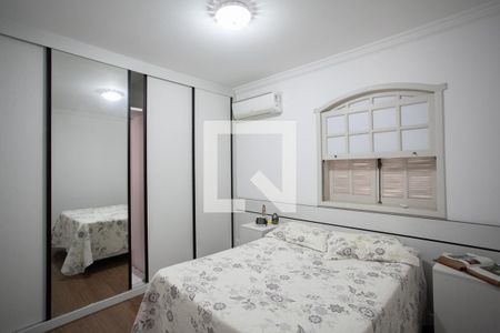 Casa à venda com 342m², 5 quartos e 4 vagasSuíte 2