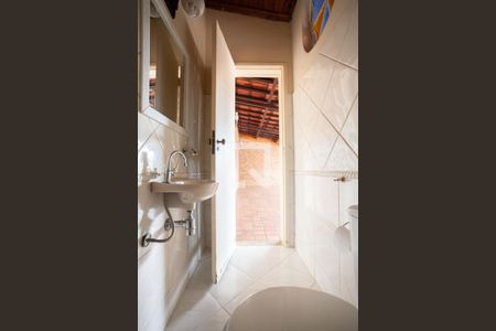 Casa à venda com 342m², 5 quartos e 4 vagasEspaço Gourmet - banheiro