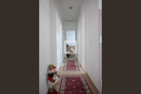 Casa à venda com 342m², 5 quartos e 4 vagasCorredor 