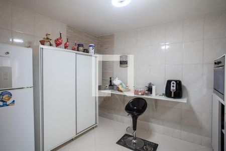 Casa à venda com 342m², 5 quartos e 4 vagasAnexo - Cozinha