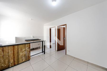 Casa para alugar com 2 quartos, 56m² em Vila Santa Clara, São Paulo