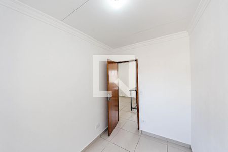 Quarto 1 de casa para alugar com 2 quartos, 56m² em Vila Santa Clara, São Paulo