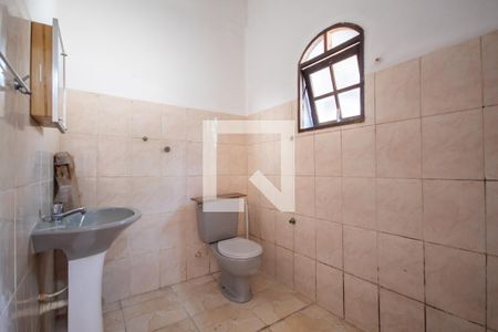 Banheiro do Quarto 1 de casa para alugar com 2 quartos, 180m² em Presidente Altino, Osasco