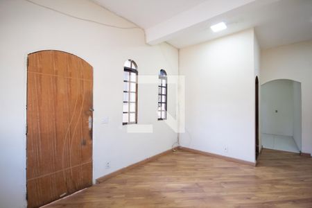 Sala de casa para alugar com 2 quartos, 180m² em Presidente Altino, Osasco