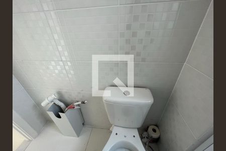 Apartamento à venda com 42m², 2 quartos e sem vagaBanheiro