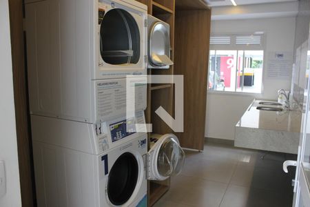 Apartamento para alugar com 36m², 2 quartos e 1 vagaLavanderia área comum