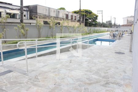 Apartamento para alugar com 36m², 2 quartos e 1 vagaÁrea de Piscina comum 01