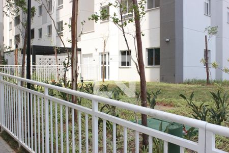 Apartamento para alugar com 36m², 2 quartos e 1 vagaÁrea verde com árvores frutiferas
