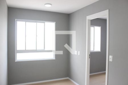 Sala de apartamento para alugar com 2 quartos, 36m² em Vila das Bandeiras, Guarulhos
