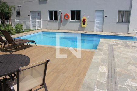 Apartamento para alugar com 36m², 2 quartos e 1 vagaPiscina área comum 02