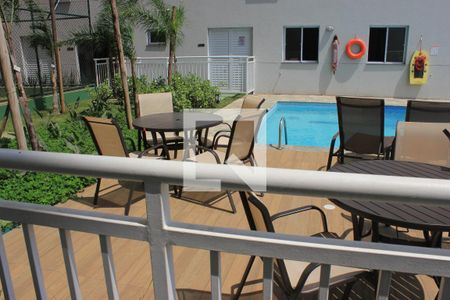 Apartamento para alugar com 36m², 2 quartos e 1 vagaPiscina área comum 02
