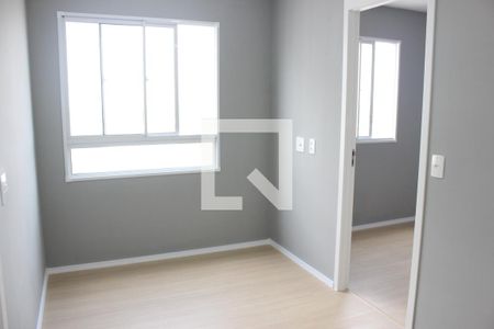 Sala de apartamento para alugar com 2 quartos, 36m² em Vila das Bandeiras, Guarulhos