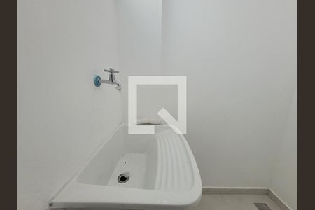 Apartamento para alugar com 76m², 3 quartos e sem vaga Apartamento para alugar com 76m², 3 quartos e sem vagaÁrea de Serviço