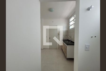 Apartamento para alugar com 76m², 3 quartos e sem vaga Apartamento para alugar com 76m², 3 quartos e sem vagaCozinha