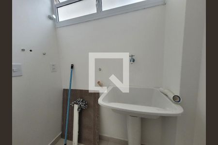 Apartamento para alugar com 76m², 3 quartos e sem vaga Apartamento para alugar com 76m², 3 quartos e sem vagaÁrea de Serviço