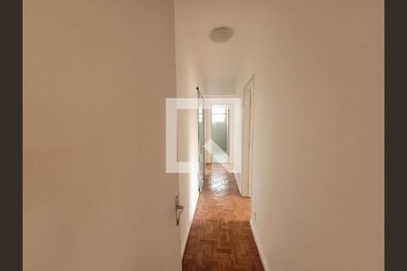 Corredor dos quartos de apartamento para alugar com 3 quartos, 76m² em Botafogo, Campinas