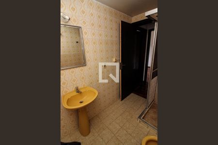 Apartamento para alugar com 67m², 2 quartos e 2 vagas Apartamento para alugar com 67m², 2 quartos e 2 vagasBanheiro