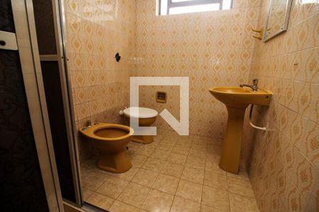 Apartamento para alugar com 67m², 2 quartos e 2 vagas Apartamento para alugar com 67m², 2 quartos e 2 vagasBanheiro