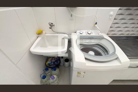 Apartamento à venda com 82m², 2 quartos e 1 vagaÁrea de Serviço