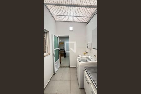 Apartamento à venda com 82m², 2 quartos e 1 vagaÁrea de Serviço