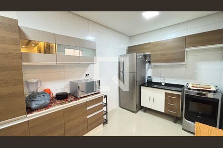 Apartamento à venda com 82m², 2 quartos e 1 vagaCozinha