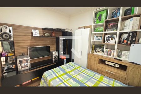 Apartamento à venda com 82m², 2 quartos e 1 vagaQuarto 2