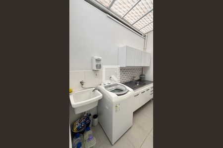 Apartamento à venda com 82m², 2 quartos e 1 vagaÁrea de Serviço