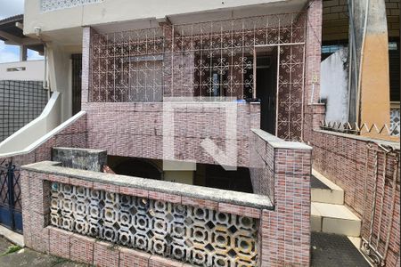 Casa para alugar com 70m², 2 quartos e sem vaga Casa para alugar com 70m², 2 quartos e sem vagaFachada