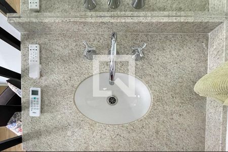 Banheiro - torneira de apartamento para alugar com 1 quarto, 20m² em Perdizes, São Paulo