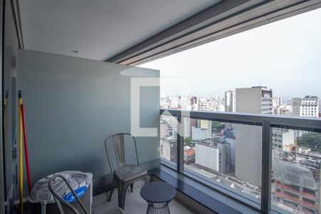 Varanda de kitnet/studio para alugar com 1 quarto, 28m² em República, São Paulo