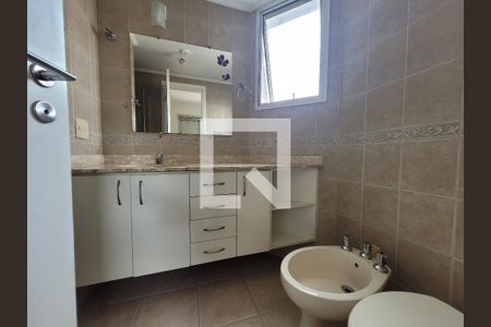 Apartamento para alugar com 68m², 2 quartos e 2 vagas Apartamento para alugar com 68m², 2 quartos e 2 vagasBanheiro da Suíte