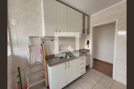 Apartamento para alugar com 68m², 2 quartos e 2 vagas Apartamento para alugar com 68m², 2 quartos e 2 vagasCozinha