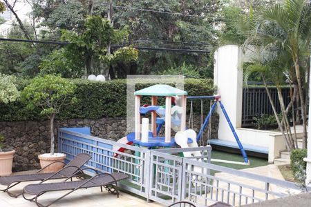 Apartamento para alugar com 68m², 2 quartos e 2 vagasÁrea comum - Playground