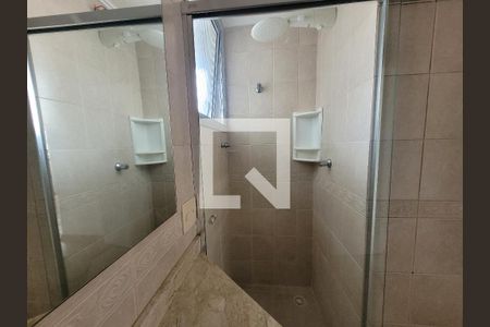 Banheiro de apartamento para alugar com 2 quartos, 68m² em Cambuí, Campinas