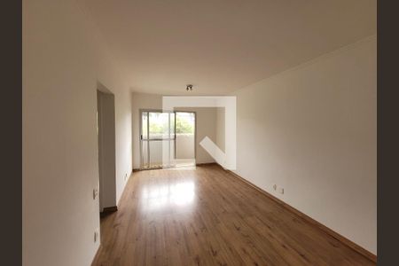 Sala de apartamento para alugar com 2 quartos, 68m² em Cambuí, Campinas