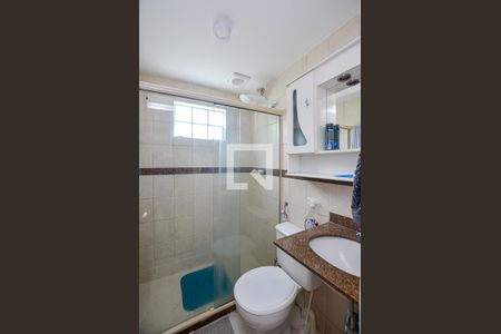 Casa à venda com 380m², 5 quartos e 2 vagas Casa à venda com 380m², 5 quartos e 2 vagasBanheiro