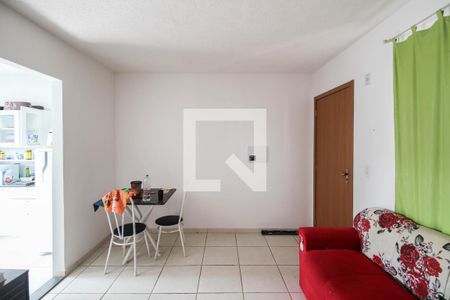 Sala de apartamento para alugar com 2 quartos, 43m² em Banco de Areia, Mesquita