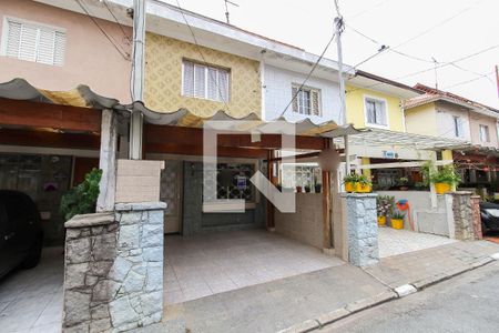 Casa à venda com 178m², 2 quartos e 1 vagaFachada