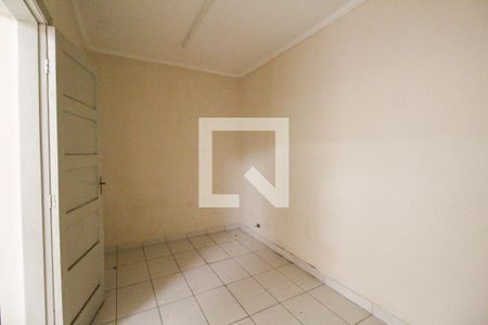 Casa à venda com 178m², 2 quartos e 1 vagaQuarto de Serviço