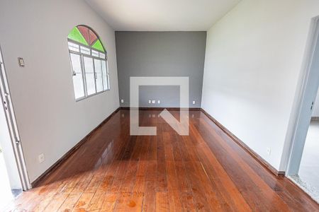 Sala de casa à venda com 4 quartos, 376m² em Jaraguá, Belo Horizonte