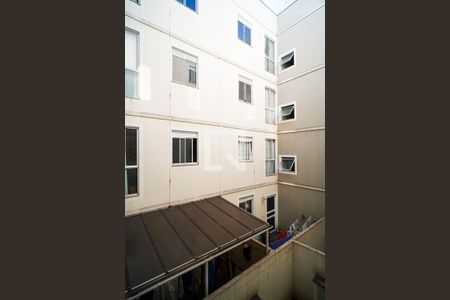 Vista da Sala de apartamento para alugar com 2 quartos, 43m² em Caguaçu, Sorocaba