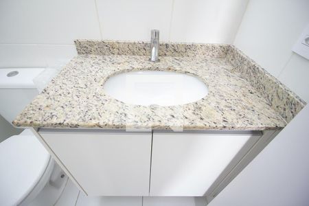 Apartamento para alugar com 50m², 2 quartos e 2 vagas Apartamento para alugar com 50m², 2 quartos e 2 vagasBanheiro