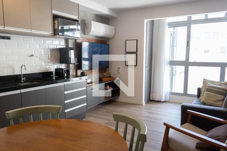 Sala/Cozinha de apartamento para alugar com 1 quarto, 60m² em Centro, Rio de Janeiro