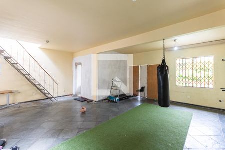 Casa à venda com 250m², 5 quartos e 1 vagaSala 3 (terceiro andar)