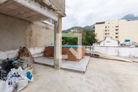 Casa à venda com 250m², 5 quartos e 1 vagaTerraço